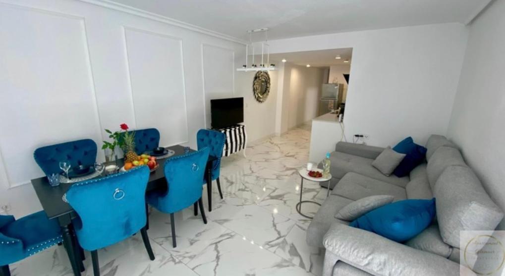 Glamour Apartment